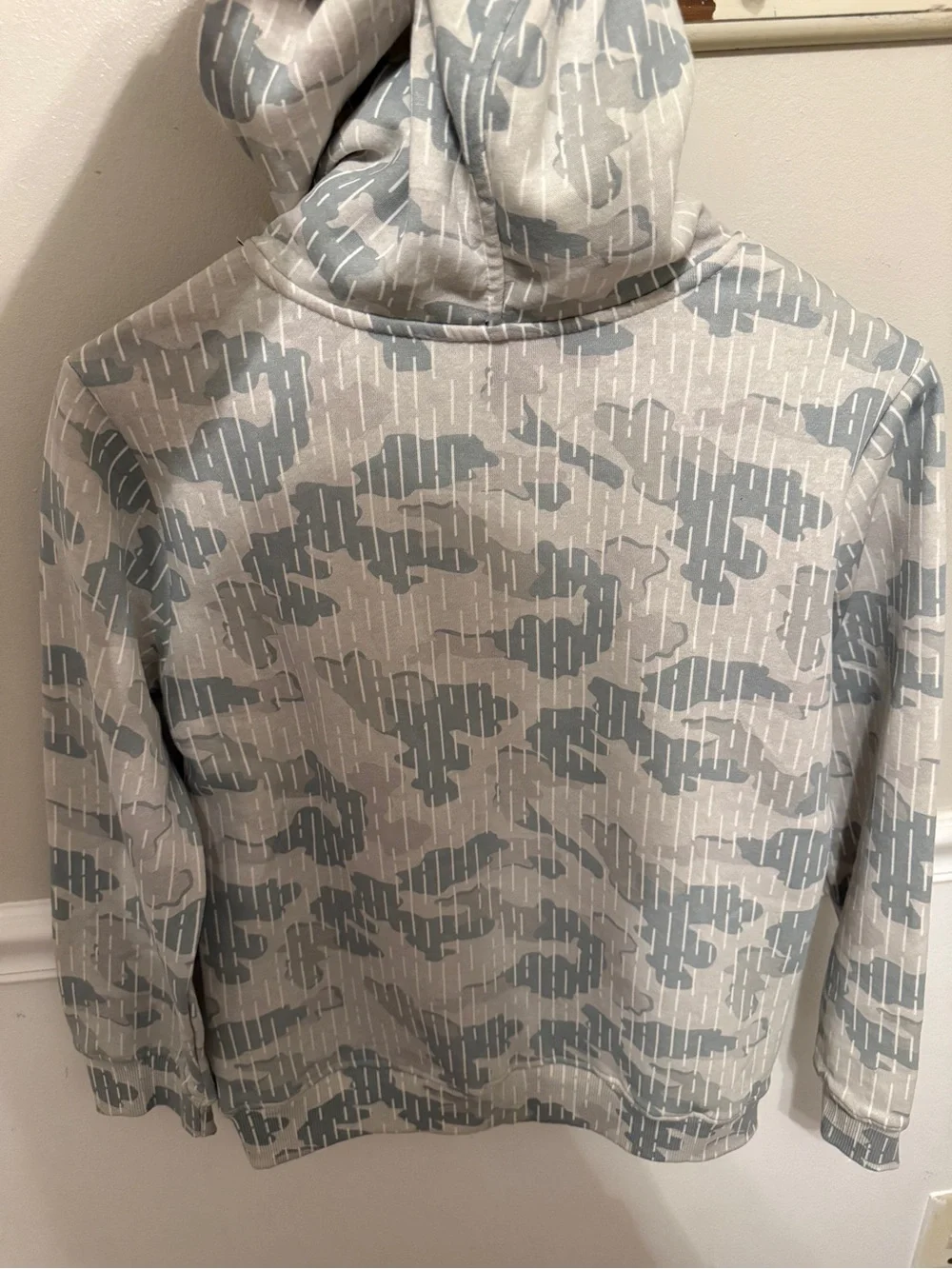 NWT! Reebok Boys Chalk Camo Logo Hoodie